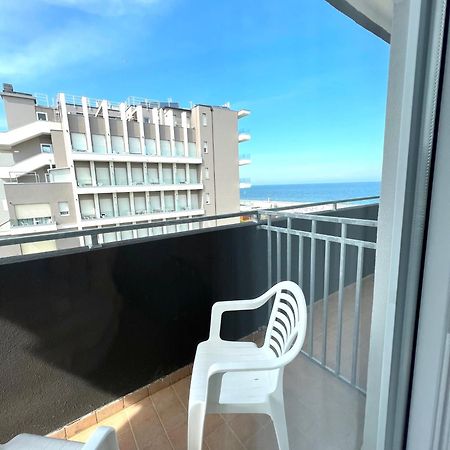Hotel B&B Montecarlo ミラノ・マリッティマ エクステリア 写真