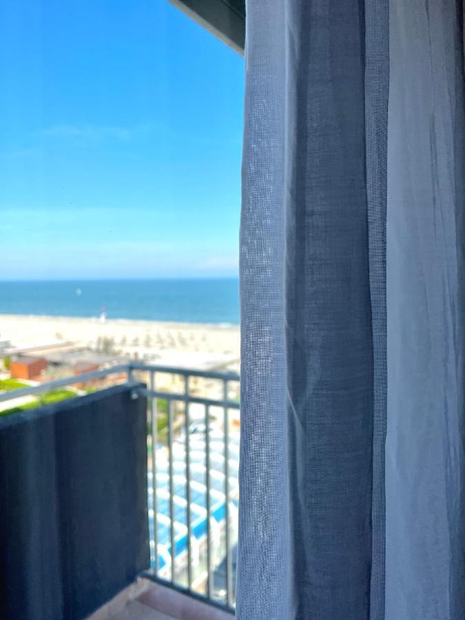 Hotel B&B Montecarlo ミラノ・マリッティマ エクステリア 写真