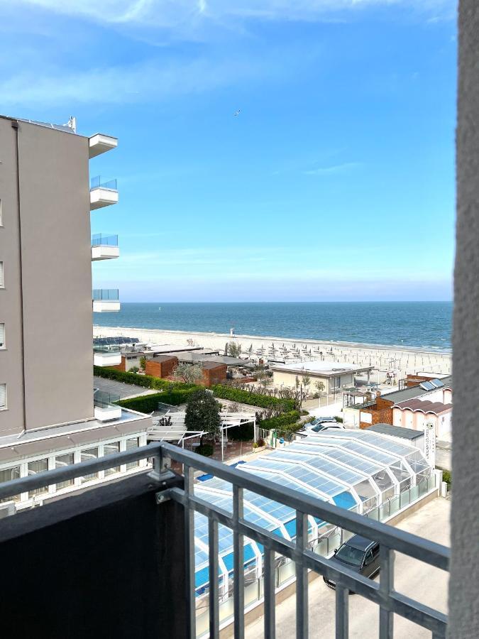 Hotel B&B Montecarlo ミラノ・マリッティマ エクステリア 写真