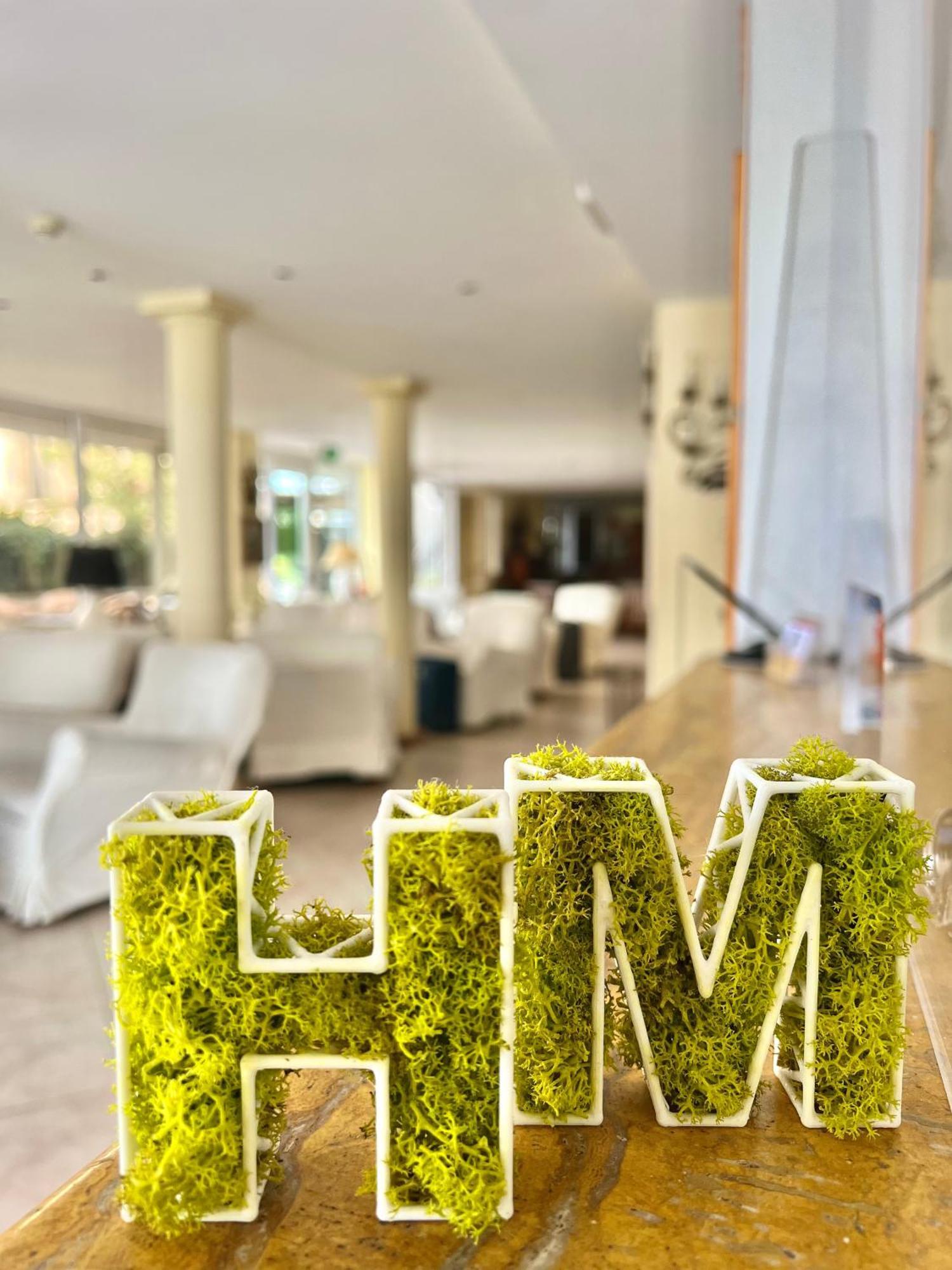 Hotel B&B Montecarlo ミラノ・マリッティマ エクステリア 写真